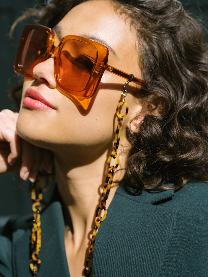Hazel brown | Sunglasses chain