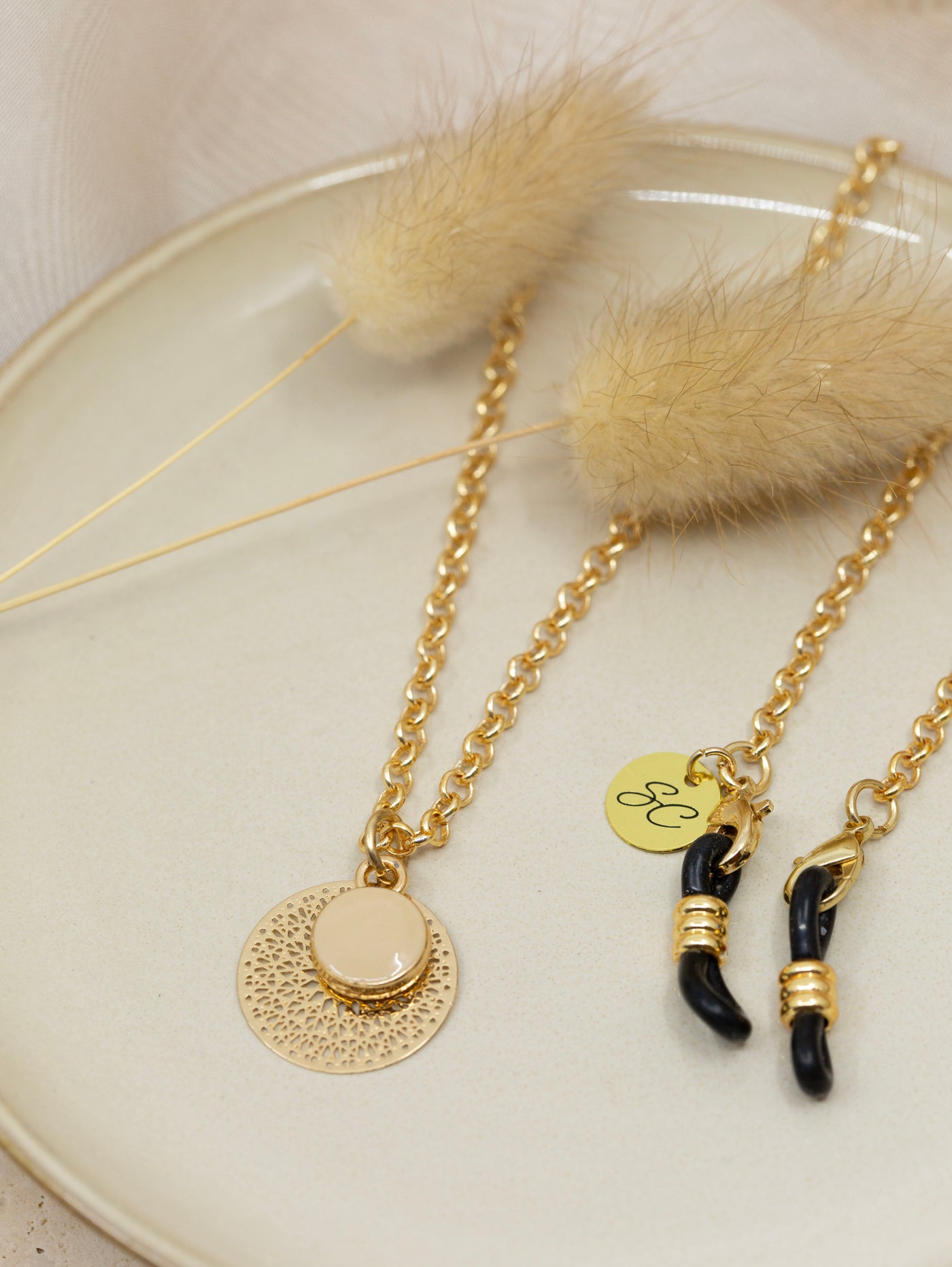 Georgi Gold Sunglasses Chain - Sunglasses Chains | SUNNY CORDS
